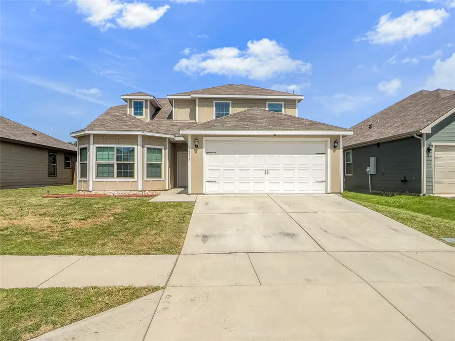 8212 Buck Mountain Pass, Fort Worth, TX 76179 - #2