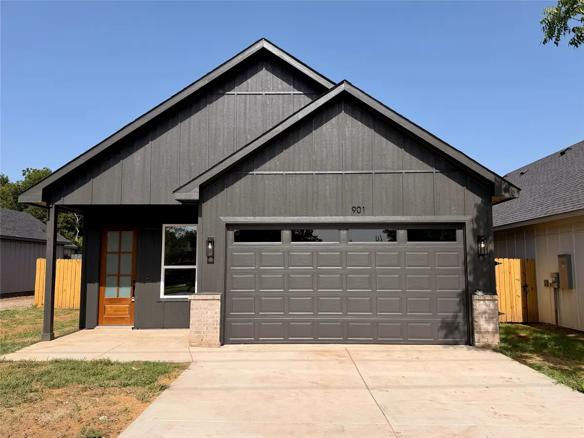 901 S Ayers Avenue, Fort Worth, TX 76103 - #1