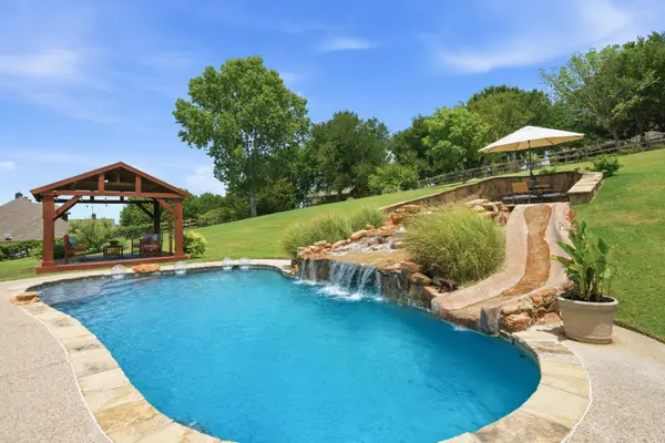 10224 Mustang Wells Drive, Fort Worth, TX 76126