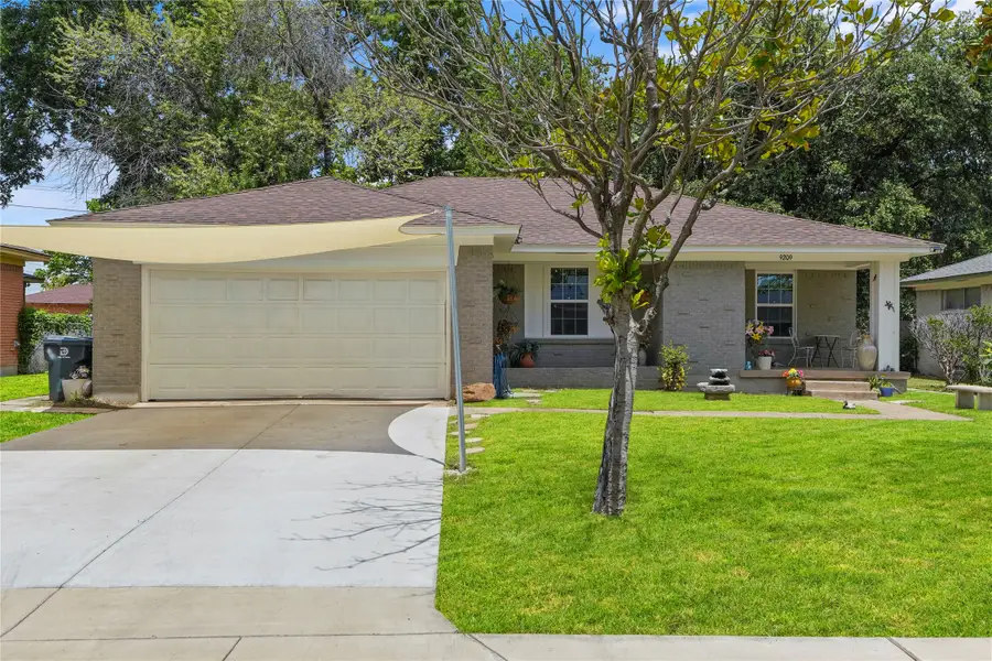9209 Palisade Drive, Dallas, TX 75217 - #2