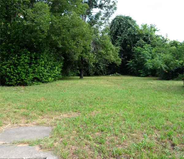 2539 Pine Street, Dallas, TX 75215