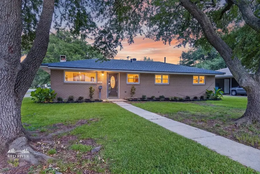 2214 Wakefield Avenue, Bossier City, LA 71111 - #3