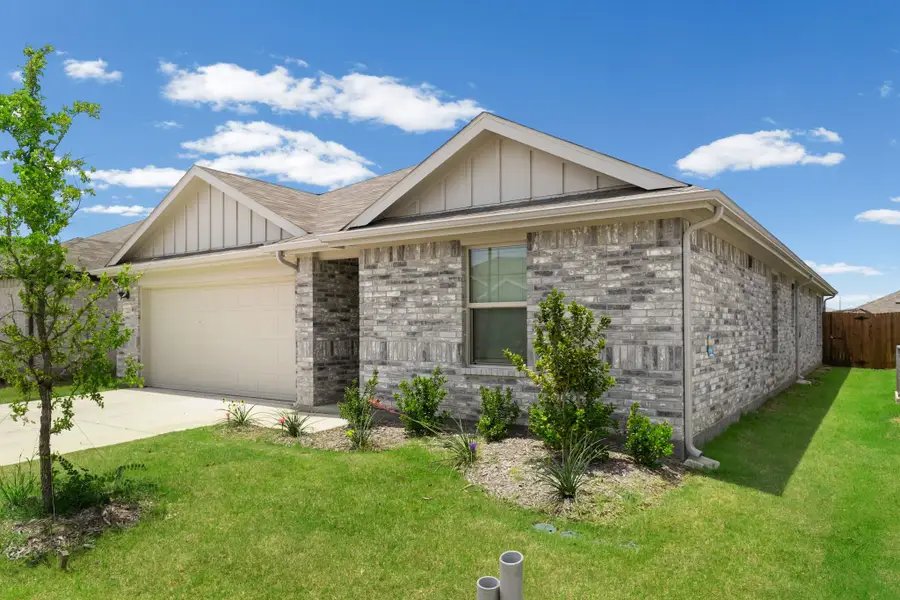 220 Sugarlands Drive, Greenville, TX 75402 - #2