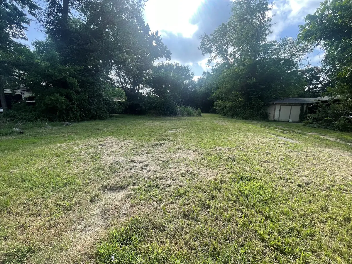 404 Texas Street, Sulphur Springs, TX 75482 - #1