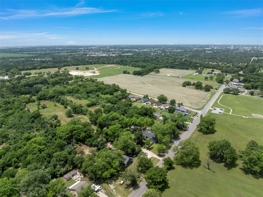 3721 S 4th Street, Waco, TX 76706 - #2