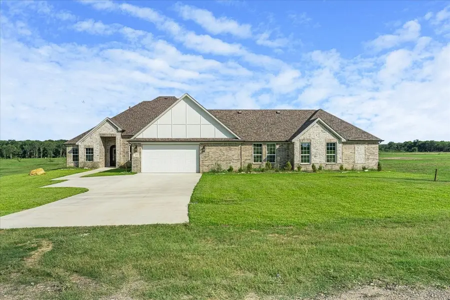 1060 Grison Circle, Corsicana, TX 75109 - #2