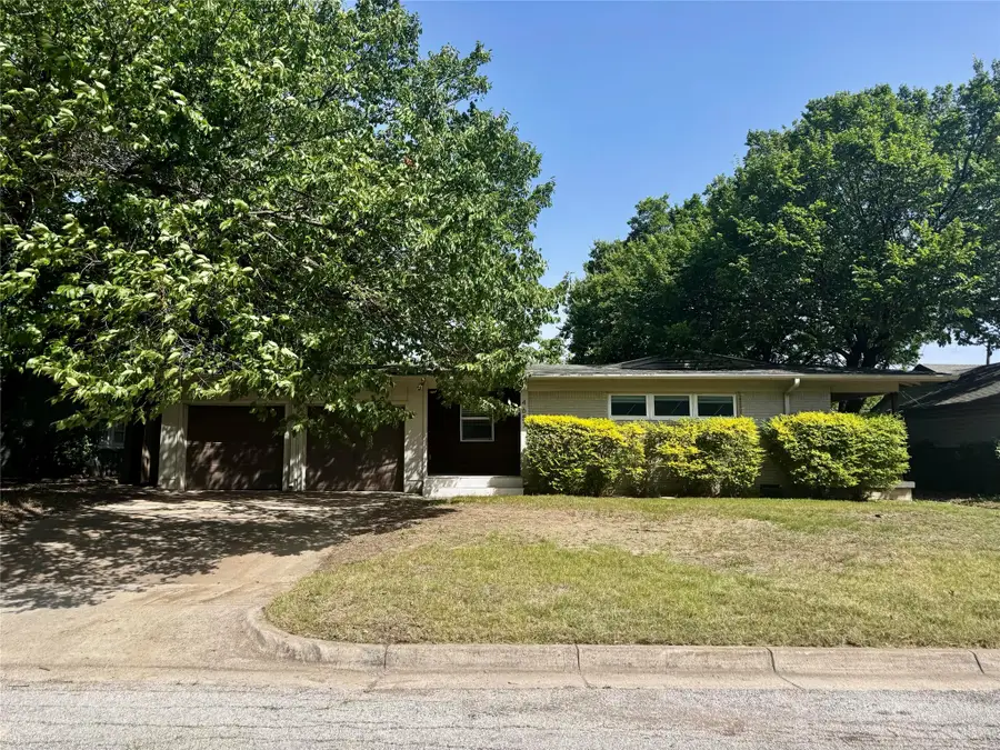 4657 Selkirk Drive, Fort Worth, TX 76109 - #2