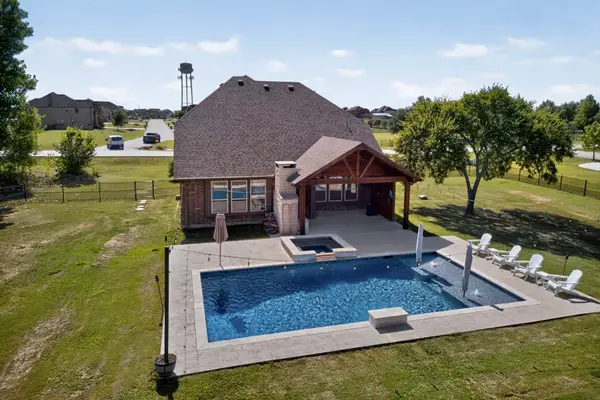 7411 Mckinney Meadows Drive, McKinney, TX 75071