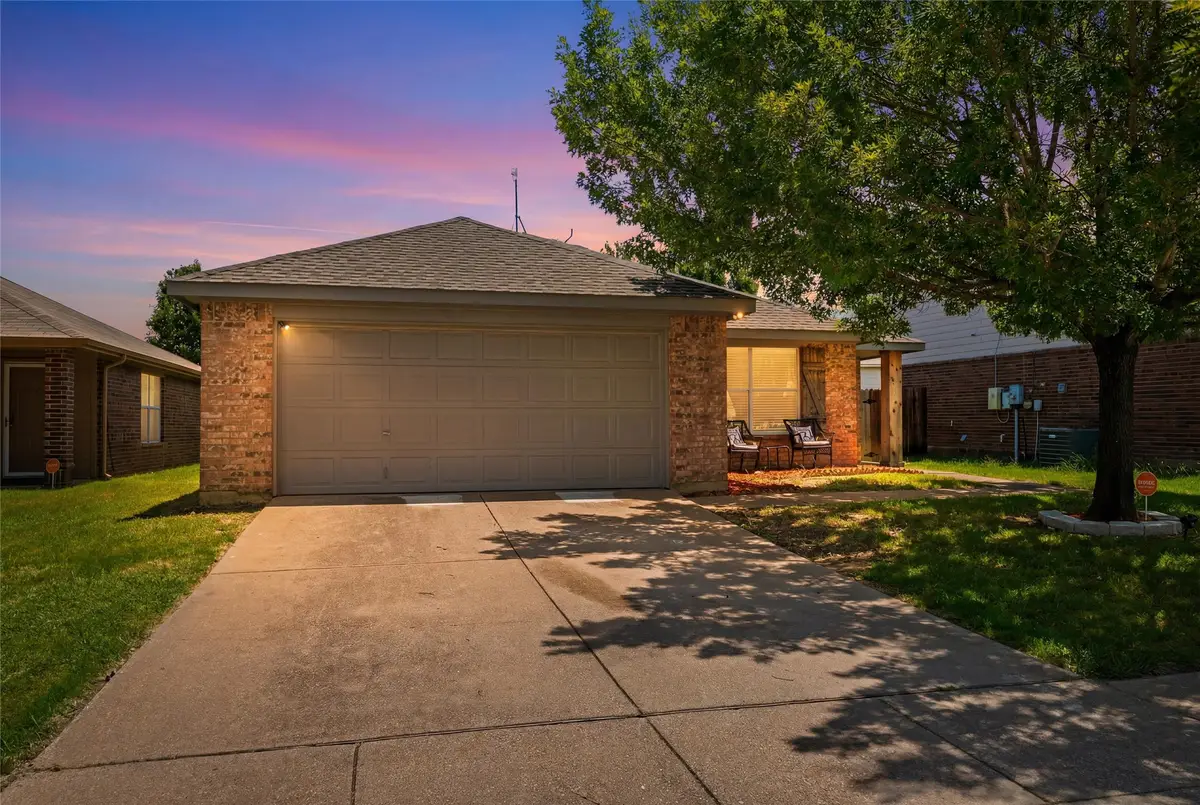 149 Jefferson Drive, Venus, TX 76084 - #1