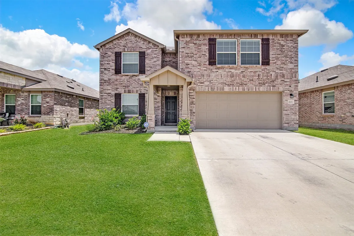 2101 Winding Creek Way, Denton, TX 76208 - #1