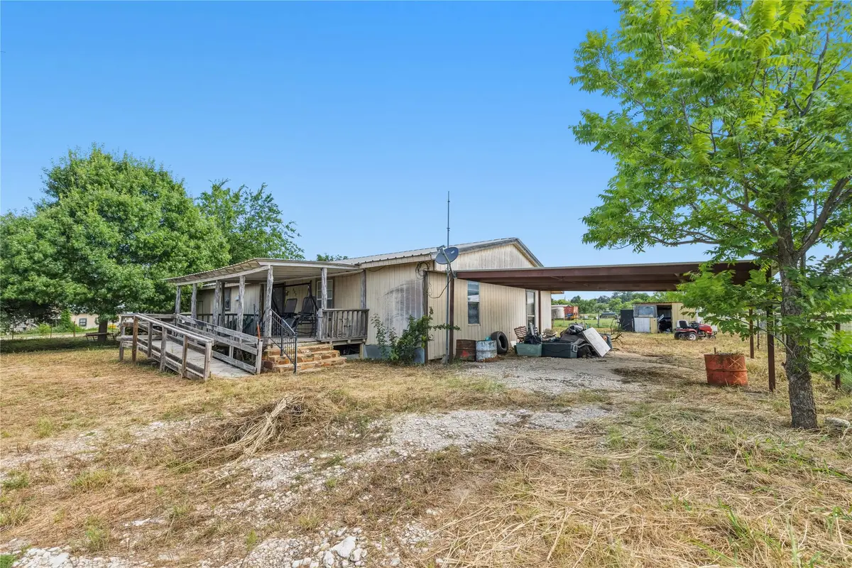 402 E Sherman Street, Mullin, TX 76864 - #1