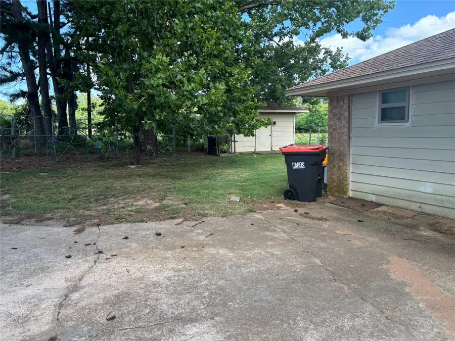 610 46th Street Ne, Paris, TX 75462 - #3