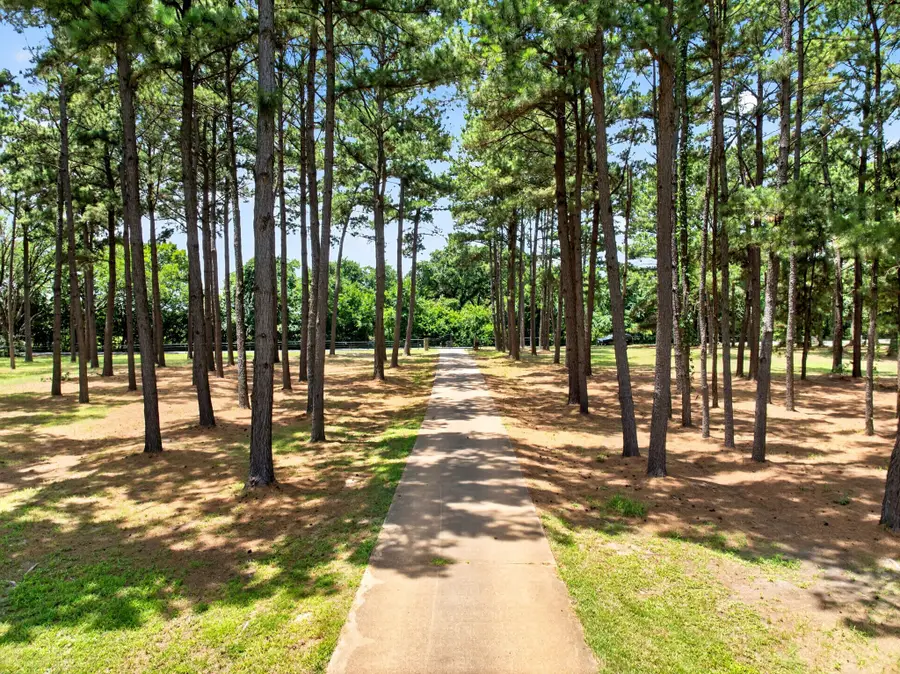1201 Robbins Road, Athens, TX 75751 - #2