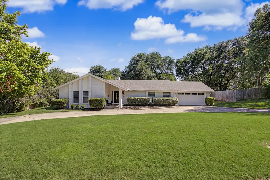 1921 Dakar Road E, Fort Worth, TX 76116 - #2