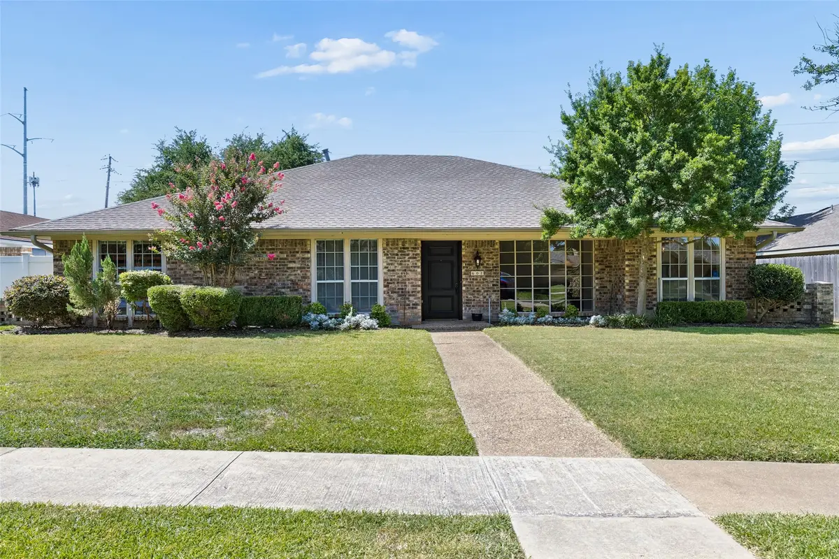 602 Wentworth Drive, Richardson, TX 75081 - #1