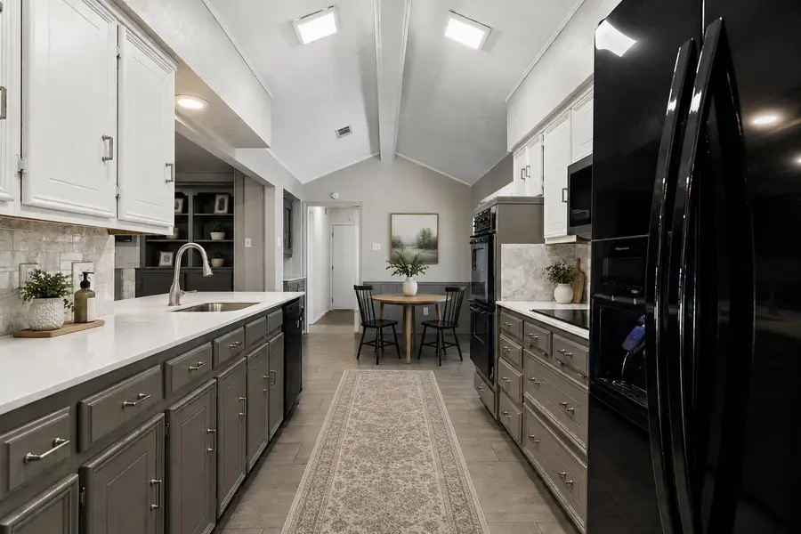 602 Wentworth Drive, Richardson, TX 75081 - #3