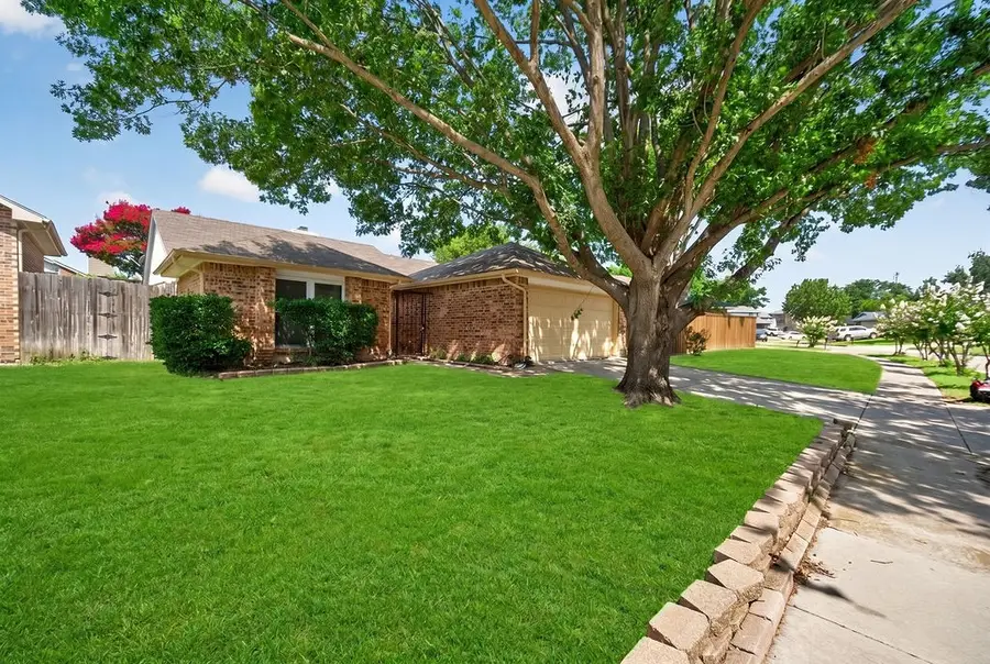 5310 Pocassett Drive, Arlington, TX 76018 - #2
