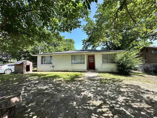 7314 County Road 964, Nevada, TX 75173