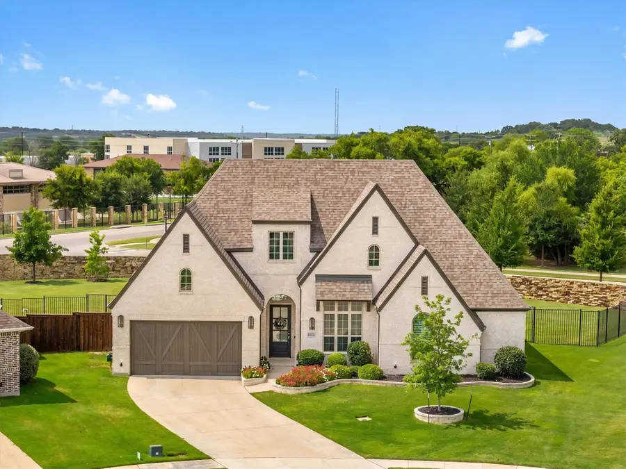 10801 Sycamore Falls Drive, Justin Roanoke, TX 76226 - #2