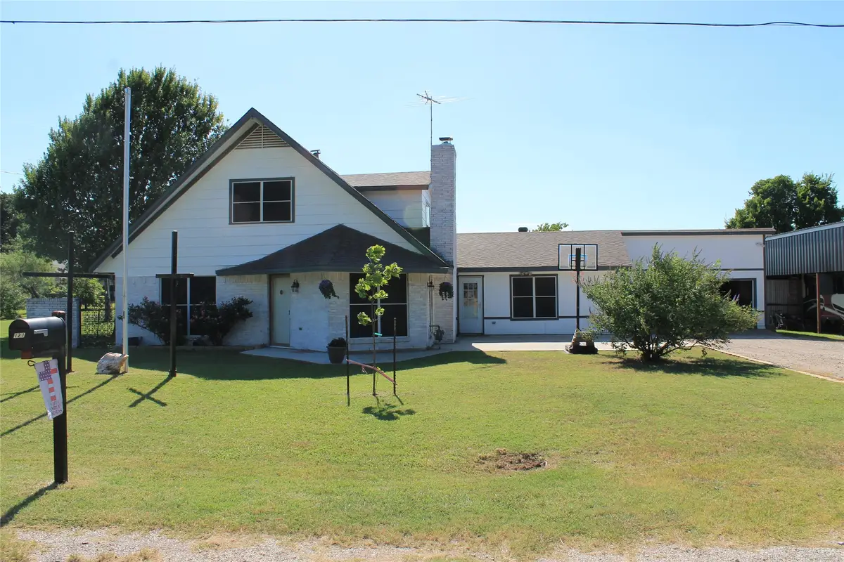121 Port O Call Court, Runaway Bay, TX 76426 - #1