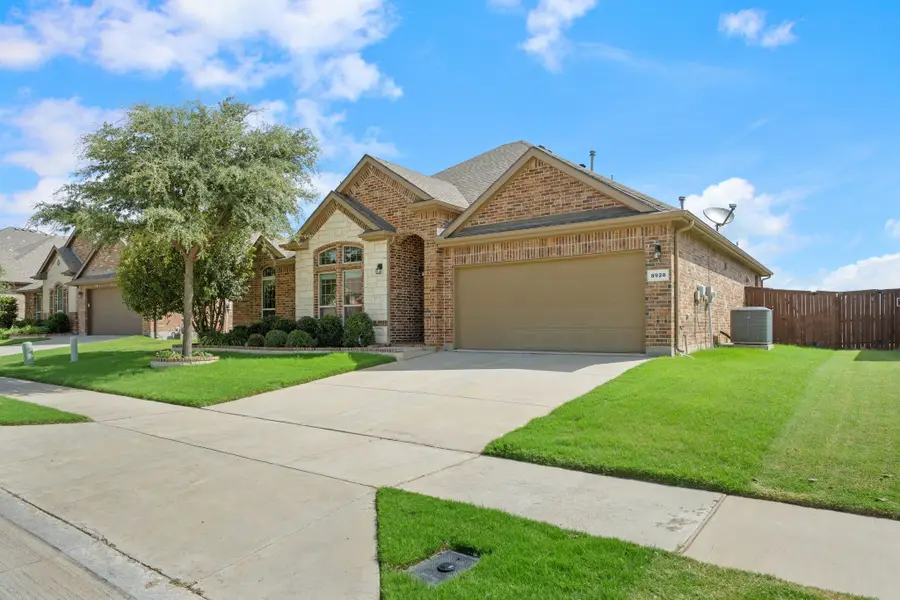 8928 Jewel Flower Drive, Fort Worth, TX 76131 - #3
