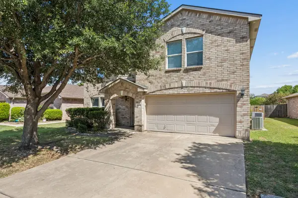 3924 Estrella Court, Fort Worth, TX 76106