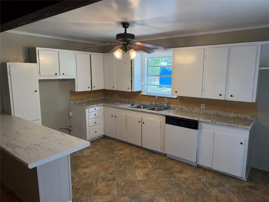 305 E Pliler Precise Road, Longview, TX 75605 - #3