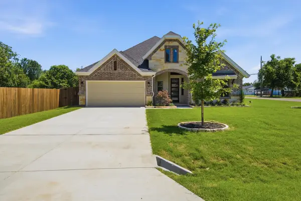 1202 Azalea Lane, Waxahachie, TX 75165