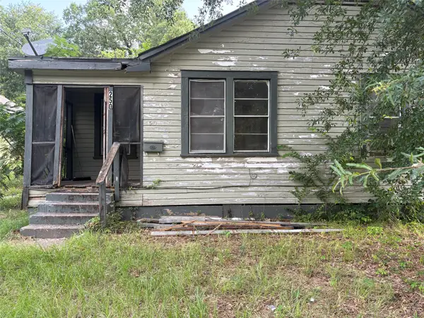 250 E 68th Street, Shreveport, LA 71106