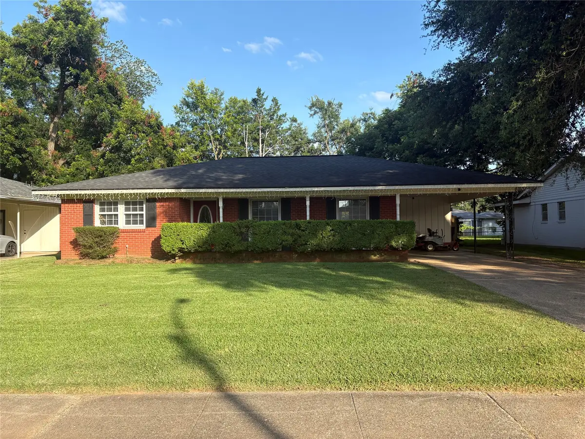 1115 E Washington Street, Shreveport, LA 71104 - #1
