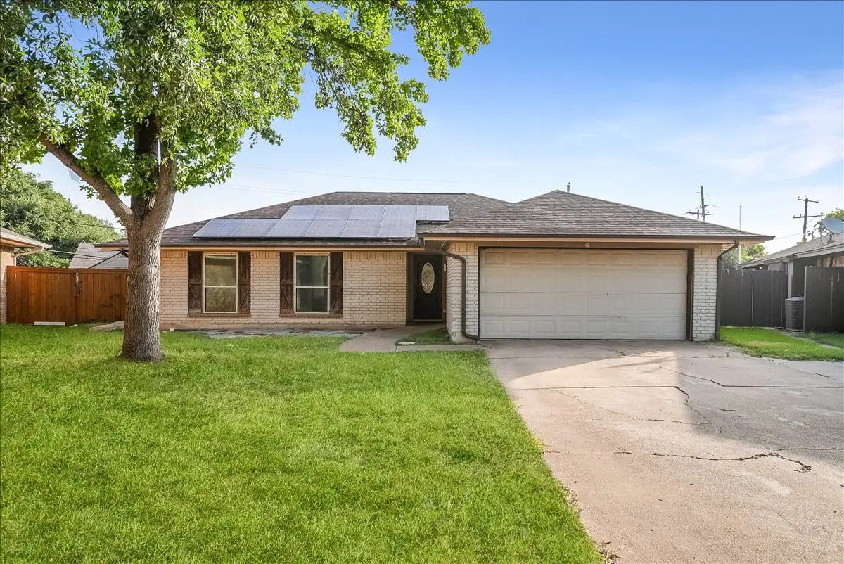 2604 S Meadow Drive, Fort Worth, TX 76133 - #1
