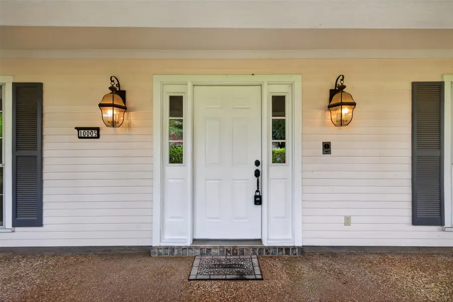 10005 Thornwood Drive, Shreveport, LA 71106 - #2