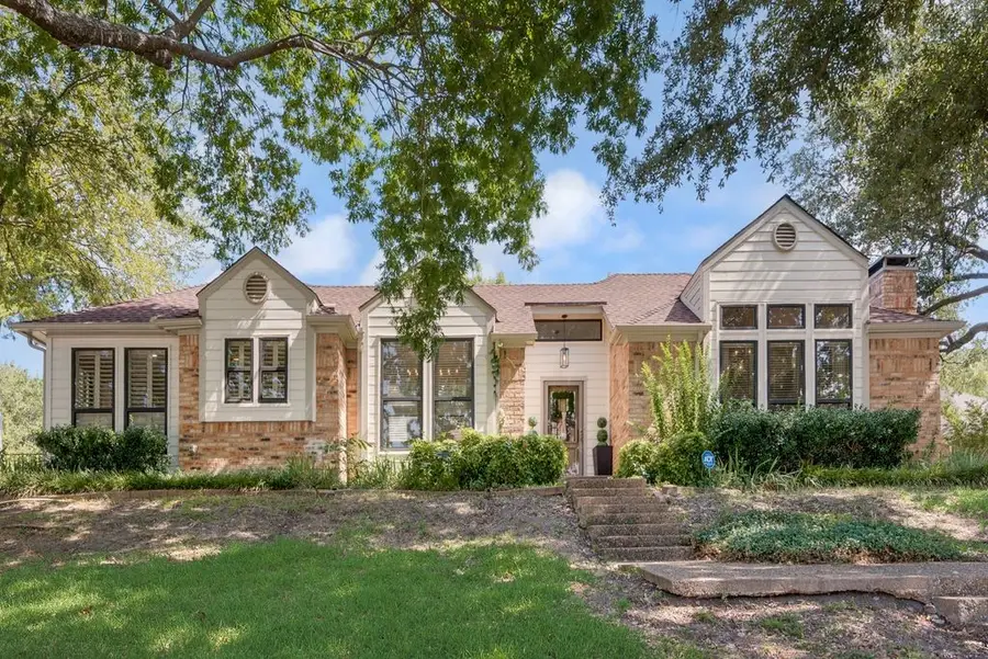 1108 N Lakeshore Drive, Rockwall, TX 75087 - #2