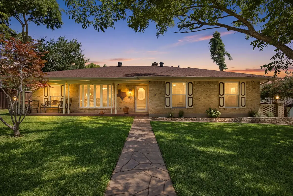 1425 Vicki Lane, Cedar Hill, TX 75104 - #1