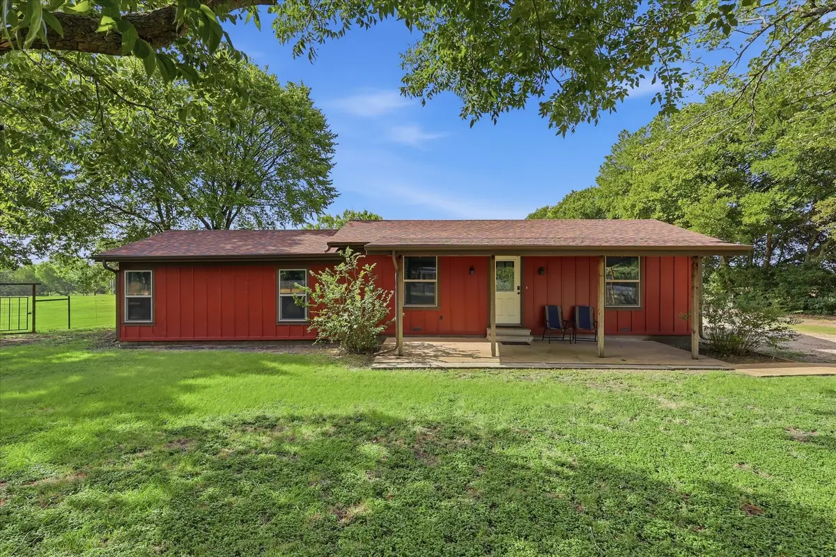 201 Rockett Lane, Pecan Hill, TX 75154 - #1