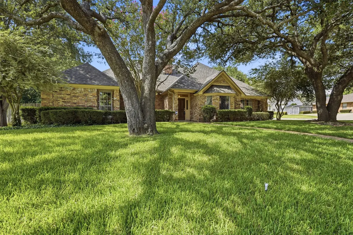 907 Hemphill Drive, Cleburne, TX 76033 - #1