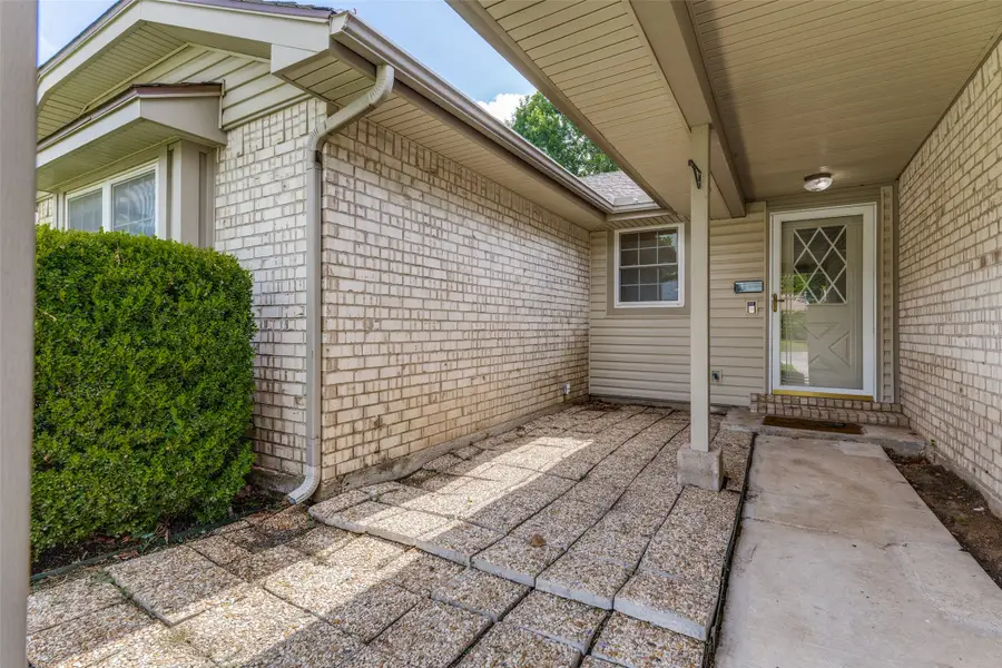 413 Goldfinch Drive, Fort Worth, TX 76108 - #3