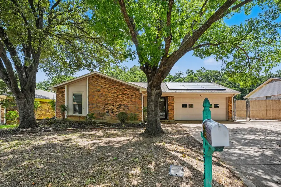2721 Lucas Drive, Arlington, TX 76015 - #3