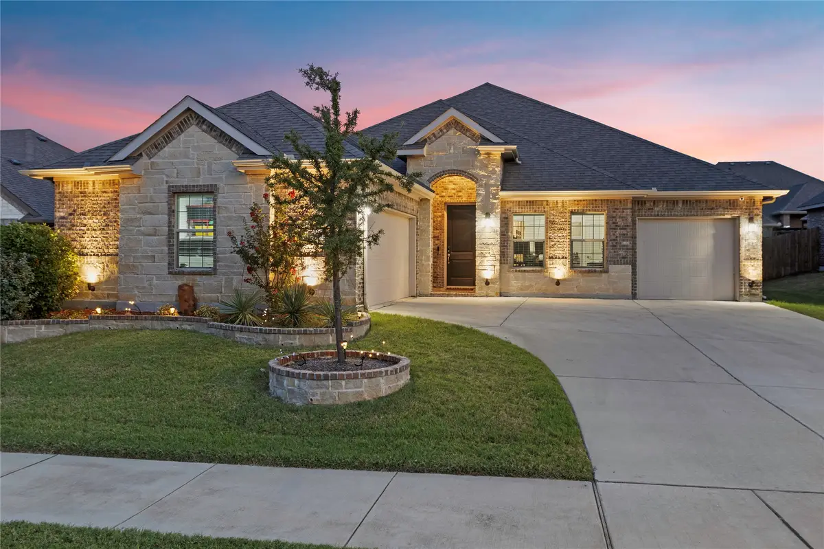 4408 Sugargrove Lane, Arlington, TX 76001 - #1