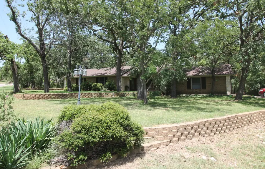 600 Runaway Bay Drive, Runaway Bay, TX 76426 - #2