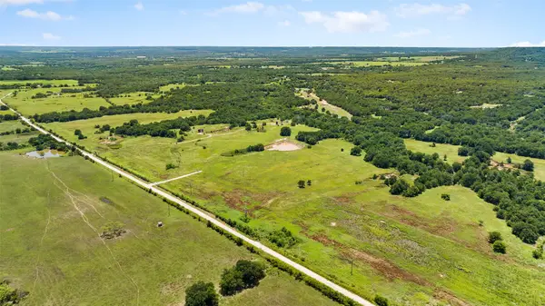 393 Franklin, St Jo, TX 76265