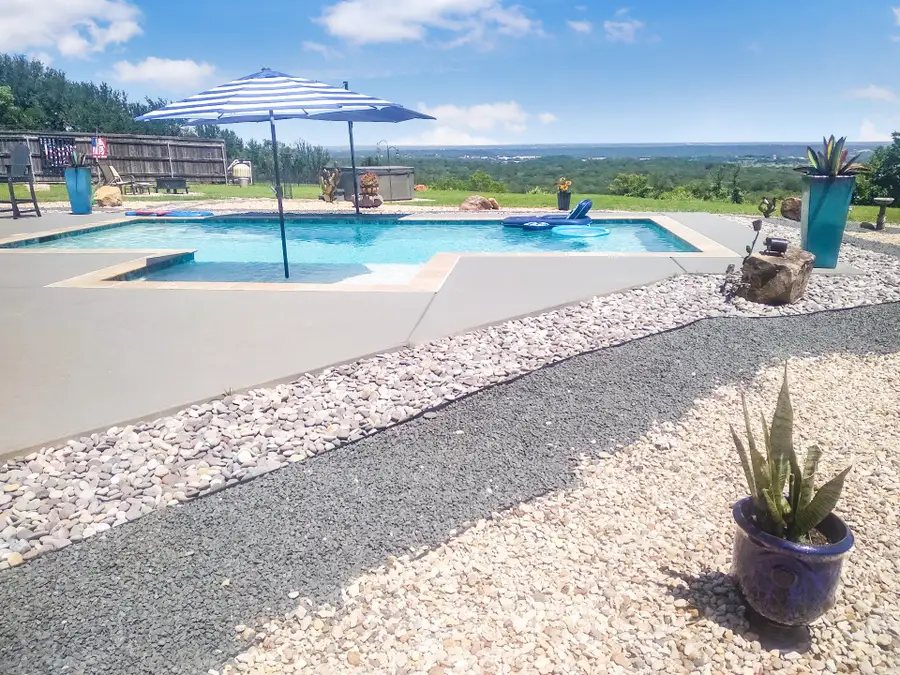 12 Cliff Drive, Mineral Wells, TX 76067 - #2