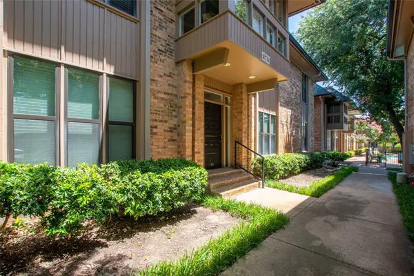 10734 Park Village Place #A, Dallas, TX 75230