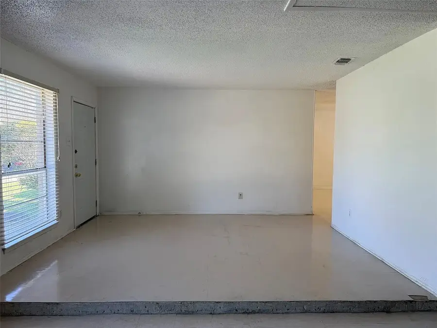 3716 Olney Court, Dallas, TX 75241 - #2