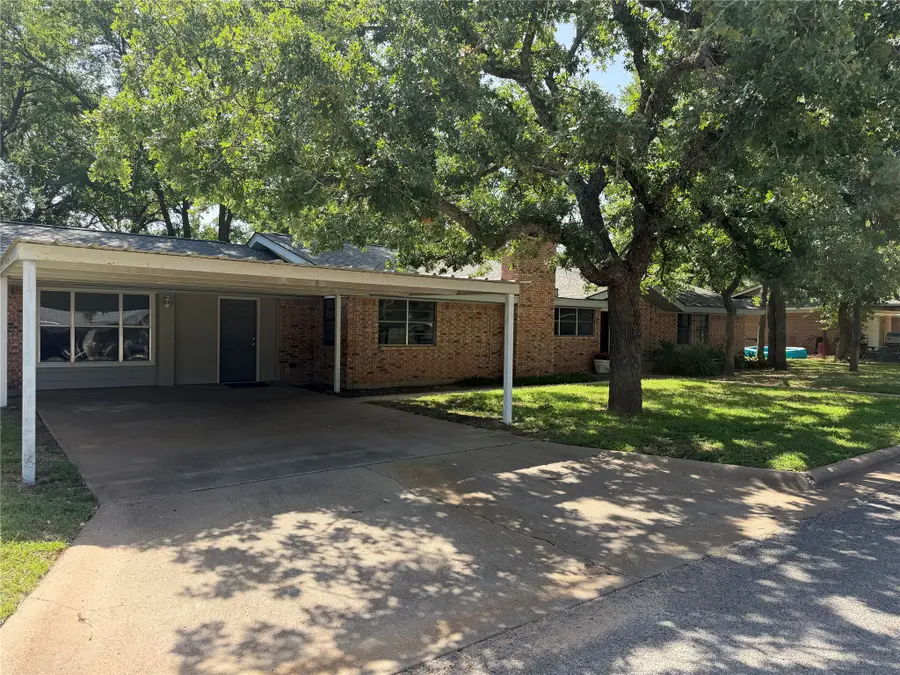 504 Austin Drive, Mineral Wells, TX 76067 - #2