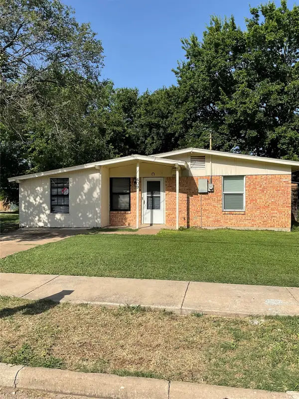 609 S Colbert Avenue, Sherman, TX 75090