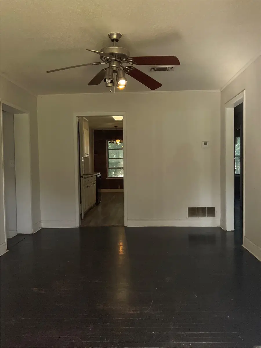 609 S Colbert Avenue, Sherman, TX 75090 - #3