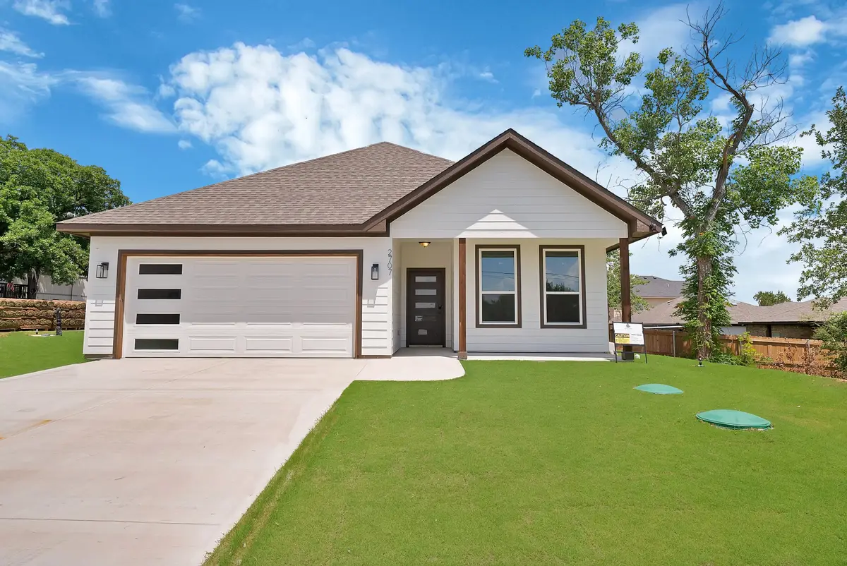 2707 Steepleridge Circle, Granbury, TX 76048 - #1