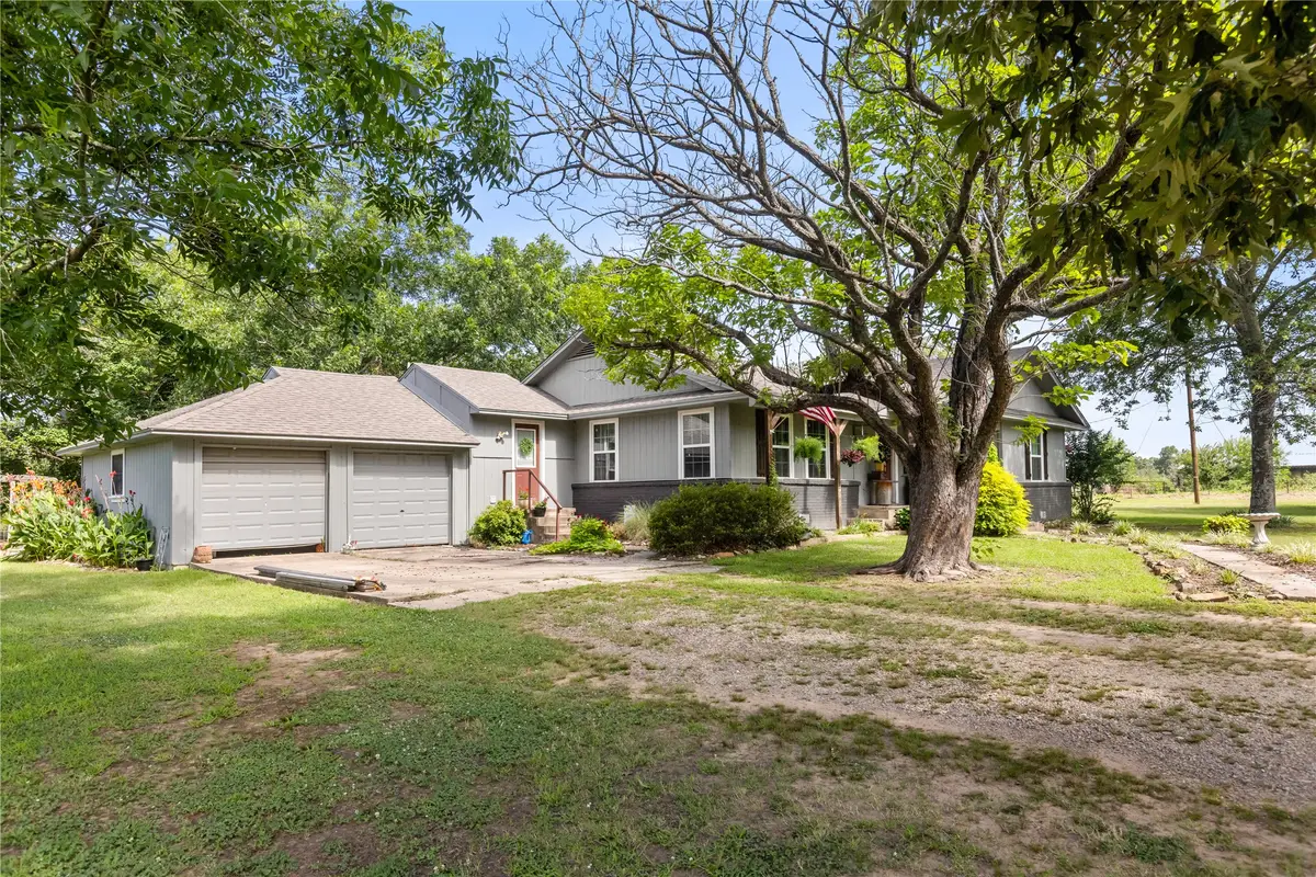 2461 County Road 44800, Blossom, TX 75416 - #1