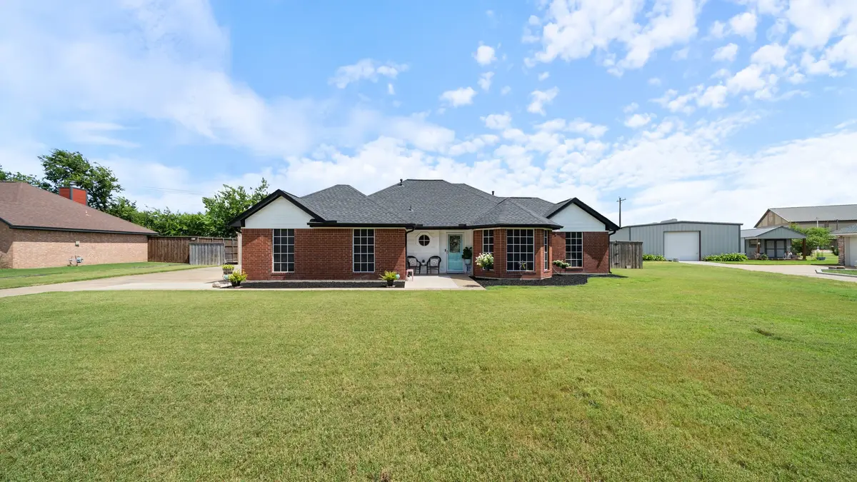 208 Country View Lane, Crandall, TX 75114 - #1